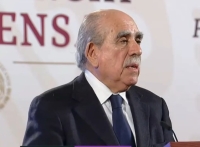 Pablo Gómez, titular de la UIF, presentó información sobre Mexicanos contra la Corrupción, durante la conferencia del presidente Andrés Manuel López Obrador.