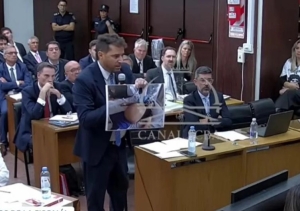 “Así murió Maradona”: Fiscal muestra impactante foto inédita en juicio y abogado dice que “fue asesinado”