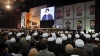 Simpatizantes de Hezbolá asisten al discurso televisado del nuevo líder del movimiento, Sayeed Hassan Nasrallah, en Beirut, Líbano