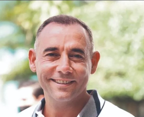 Hasta el momento Esquer Gutiérrez no ha compartido algún posicionamiento al respecto del caso.