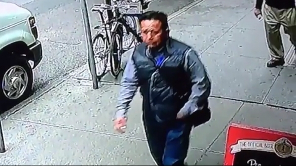 El hombre que ha robado 1,5 millones de euros de la manera más fácil (VIDEO)