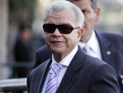 Excélsior - El exgobernador está en la cárcel, pero vive cómodamente
