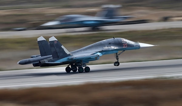 La fuerza aérea rusa se mantiene alerta sobre el espacio aéreo sirio en medio de la amenaza de acción militar de los EE. UU.