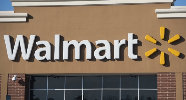 Trabajadores de Walmart Chile inician huelga por mejoras laborales