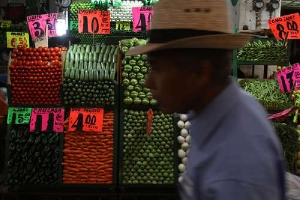 Puestos de verduras, productos que más se encarecieron, en la Central de Abasto