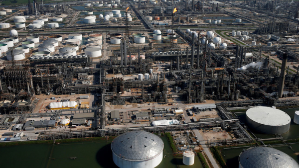 Vista aérea de la refinería Deer Park, en Texas, EE.UU.