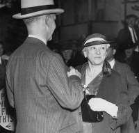 EL VENENO DE JULIET TUTTLE