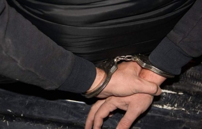 Detienen a policía de Tlajomulco tras presunta participación en asalto