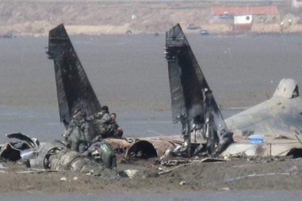 Los sistemas de guerra electrónica estadounidenses sorprendieron a un caza chino Su-35 y luego derribaron