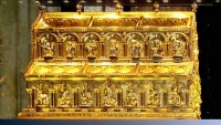 Relicario en el que se encuentran los restos de los Reyes Magos