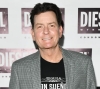 Al parecer Charlie Sheen ha limado asperezas con el productor Chuck Lorre.