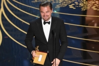 Leonardo DiCaprio: 23 años esperando el Oscar... y se lo olvida en un restaurante
