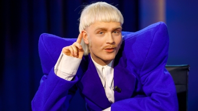 Concursante holandés expulsado de Eurovisión horas antes de la final del concurso de canciones plagada de tensión