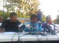 Familiares de los normalistas en conferencia de prensa. Foto Rubicela Morelos