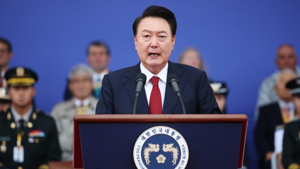 Yoon Suk-yeol pronuncia un discurso durante un acto público en Seongnam (Corea del Sur), el 1 de octubre de 2024.