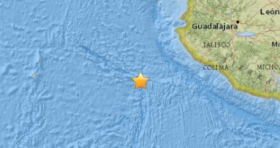 El Servicio Geológico de Estados Unidos informó que el sismo tuvo una magnitud de 6.6 con epicentro en el mar, a unos 215 kilómetros (134) millas al suroeste de la ciudad de Tomatlán, en Jalisco.