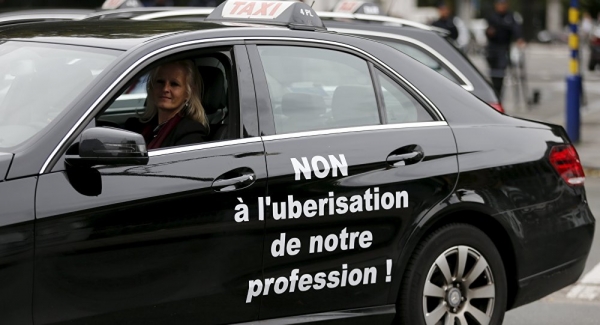 Bruselas prohíbe Uber