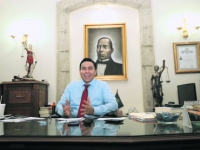 Luis Carlos Vega Pámanes presume sus avances en indicadores en los procesos judiciales.