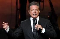 Luis Miguel deberá presentarse ante un tribunal por demanda de Aracely Arámbula