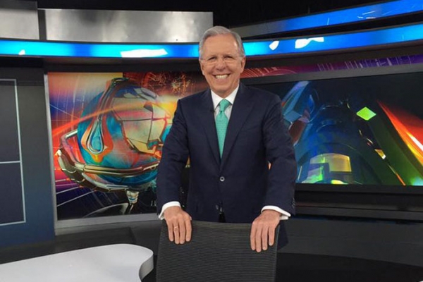 Joaquín López Dóriga en la última transmisión del Noticiero en Televisa.