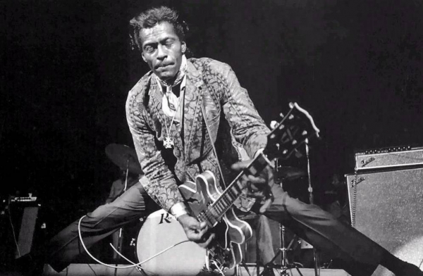¿Por qué Chuck Berry no es el rey del rock? Negro, expresidiario y adorado por blancas (VIDEO)