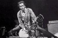 ¿Por qué Chuck Berry no es el rey del rock? Negro, expresidiario y adorado por blancas (VIDEO)