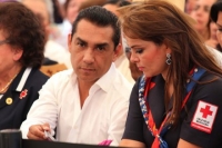 El exalcalde de Iguala, José Luis Abarca y su esposa María de los Ángeles Pineda.