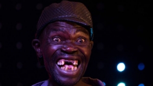 Milton Sere ganó la competencia haciendo alarde de su escasa dentadura combinada con una serie de gestos grotescos.