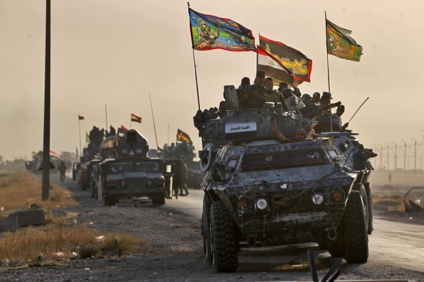 Fuerzas iraquíes se despliegan en el área de al-Shourah, a unos 45 kilómetros al sur de Mosul.