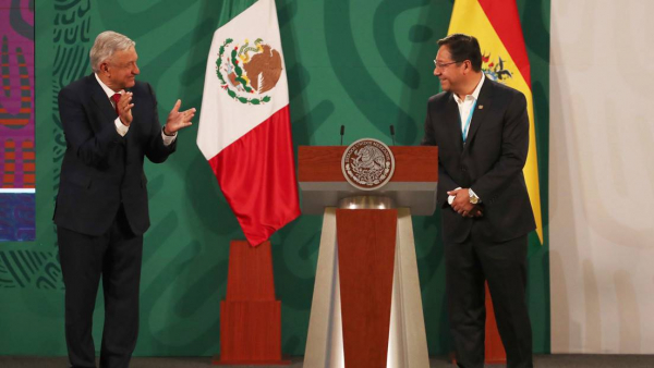 Los presidentes de México, Andrés Manuel López Obrador, y Bolivia, Luis Arce, en conferencia de prensa, ciudad de México, 25 de marzo de 2021