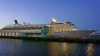 Vista del crucero Crystal Symphony en la bahía de San Diego, California, EE.UU. 5 de enero de 2020.