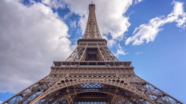 La Torre Eiffel cumple 128 años, pero solo estaba previsto que estuviera en pie 20.
