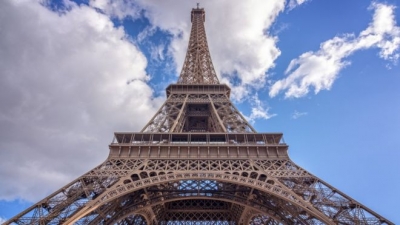 La Torre Eiffel cumple 128 años, pero solo estaba previsto que estuviera en pie 20.