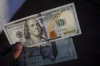 Se vende el dólar en $20.10 en ventanillas