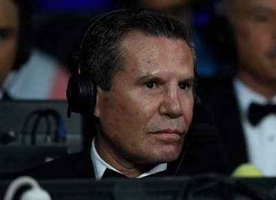 La reacción de Julio César Chávez al enterarse de la pelea de su hijo con Jake Paul