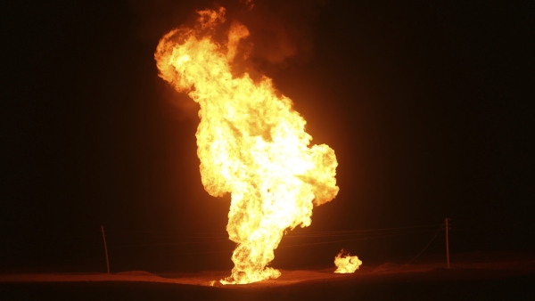Explosión en una tubería de gas en las afueras de Borujen, Irán, el 14 de febrero de 2024