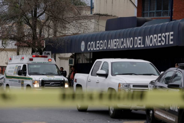 Un adolescente dispara a varios compañeros y a una profesora en un colegio de Monterrey (VIDEO)