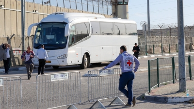 Hamás libera al primer grupo de rehenes israelíes