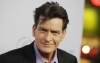 Surge supuesto video de Charlie Sheen haciendo sexo oral a un hombre