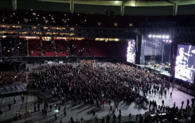 Los rockeros agradecieron el apoyo del público tapatío y principalmente de tener la posibilidad de vivir y hacer de este show &quot;Todo un sueño hecho realidad&quot;.
