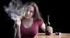 Fumar y beber, beber y fumar. Los malos hábitos siempre van de la mano