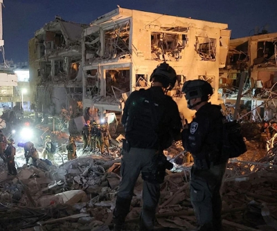 La policía israelí intenta impedir que los medios extranjeros informen sobre la destrucción causada por los misiles iraníes