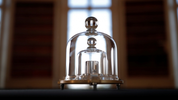 Réplica del Prototipo Internacional de Kilogramo. Benoit Tessier / Reuters