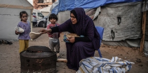 Un alto funcionario de la ONU dice que el norte de Gaza se encuentra ahora en una &quot;hambruna en toda regla&quot;