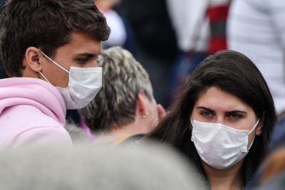 Estados Unidos se acerca a los 250,000 contagios de coronavirus; prevén uso generalizado de mascarillas