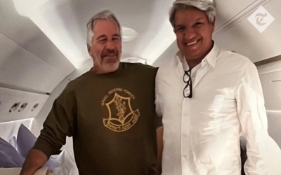 Una de las últimas fotos de Epstein con vida confirmaría su conexión secreta como espía de Israel