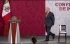 López Obrador criticó que en el pasado se toleró esa práctica ilegal hecha por &quot;los fifis de los despachos contables vinculados con los funcionarios públicos&quot;.